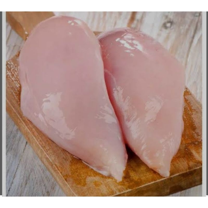 

Boneless Dada Ayam boiler Bersih atau pakai kulit ( happy to hellp payment cash or tempo )