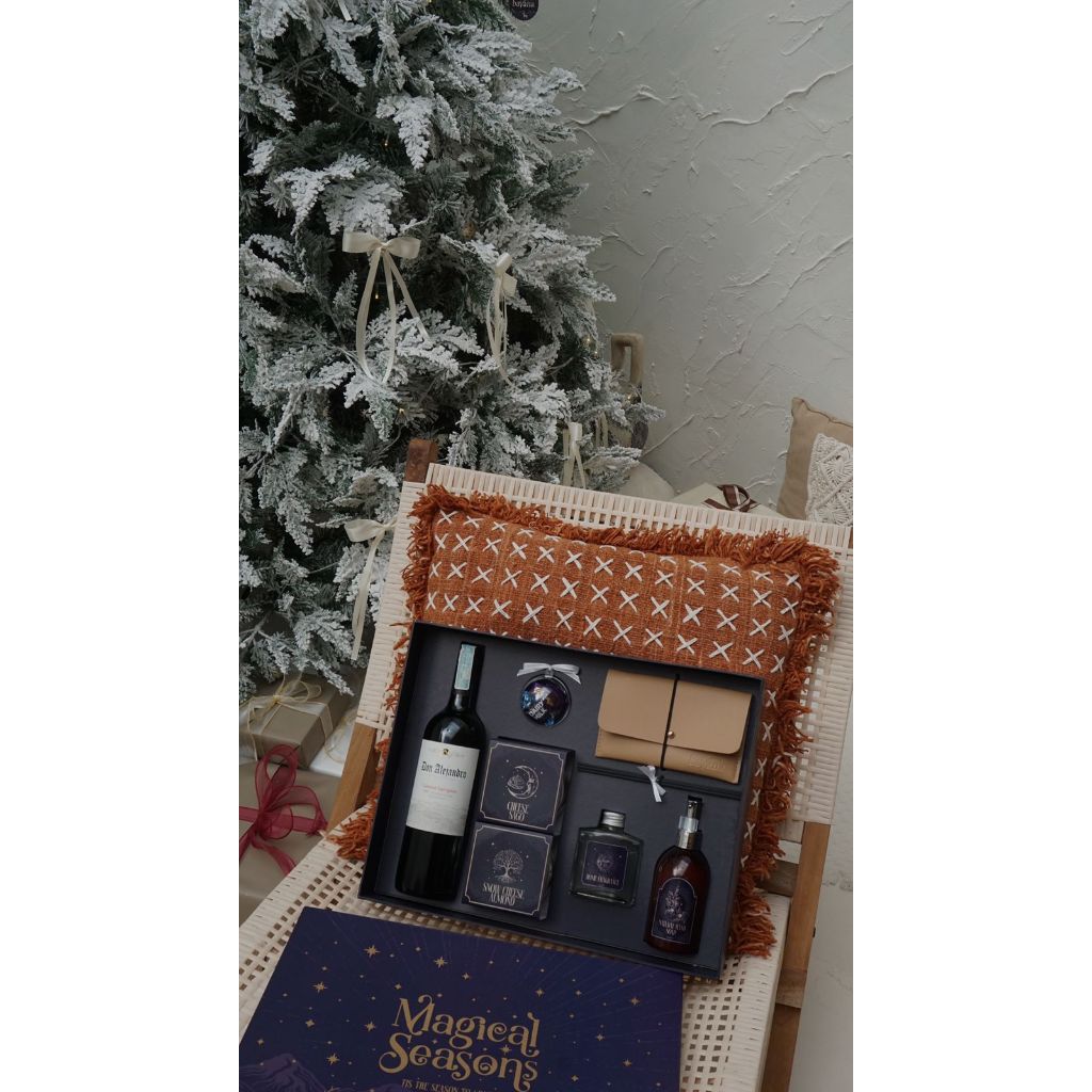 

MAGICAL - hampers natal / christmas hampers / xmas gift / hampers tahun baru / parcel natal / new year hampers