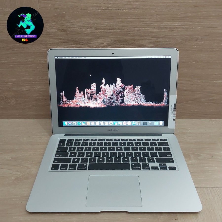 Macbook Air 2017 13inch Core i7 2.2GHz Ram 8 Ssd 256 GOOD UNIT