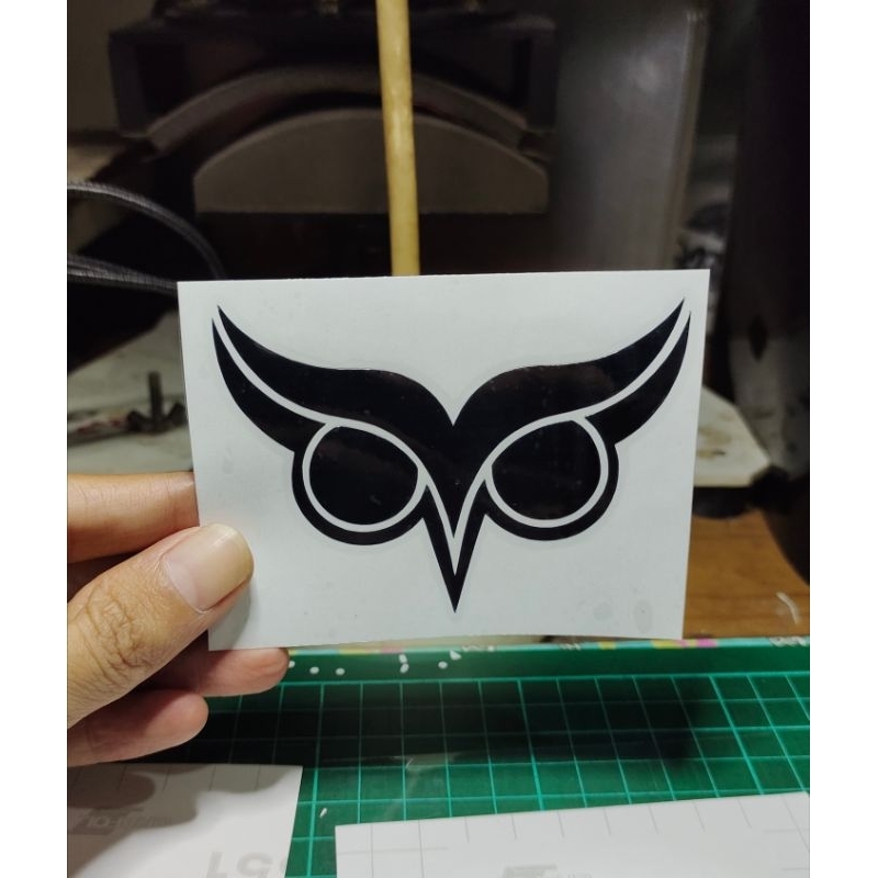 

Stiker mata burung hantu custom cutting stiker murah