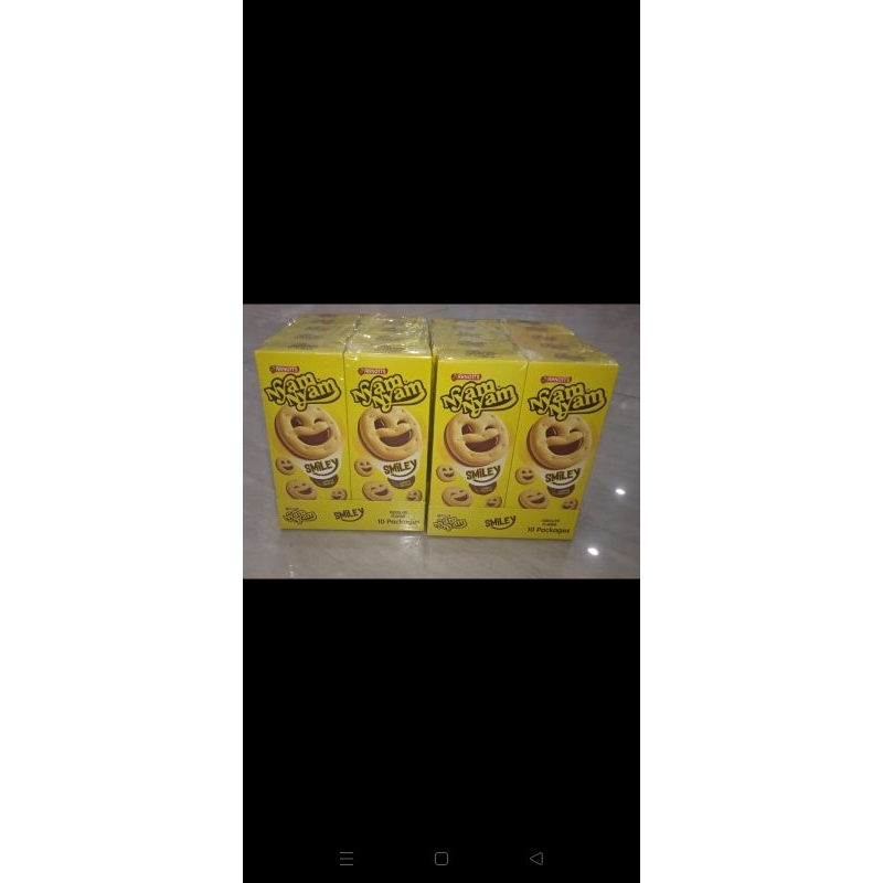 

Nyam Nyam Smiley Mini 22,5 gr per box isi 10
