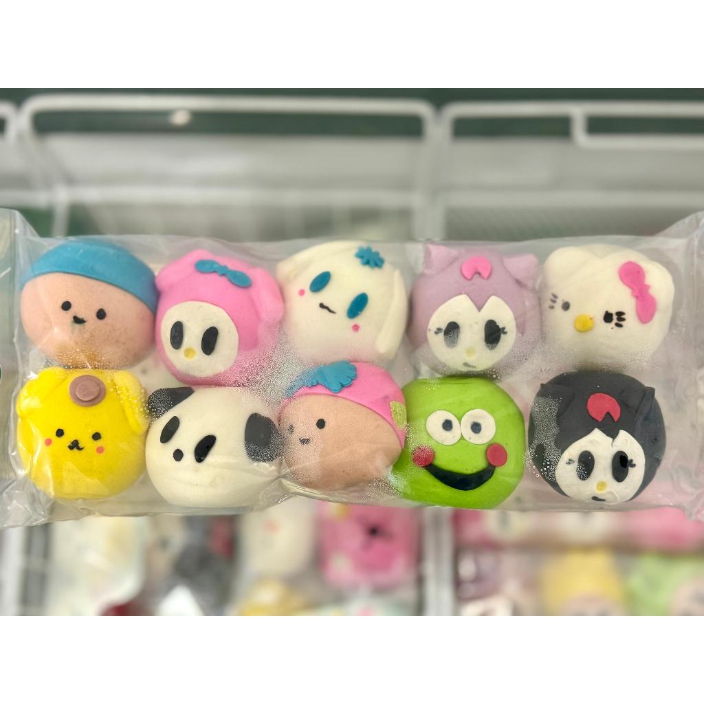 

Bakpao Karakter Sanrio mix (Coklat, Coklat Keju, Coklat Oreo) isi 10 pcs