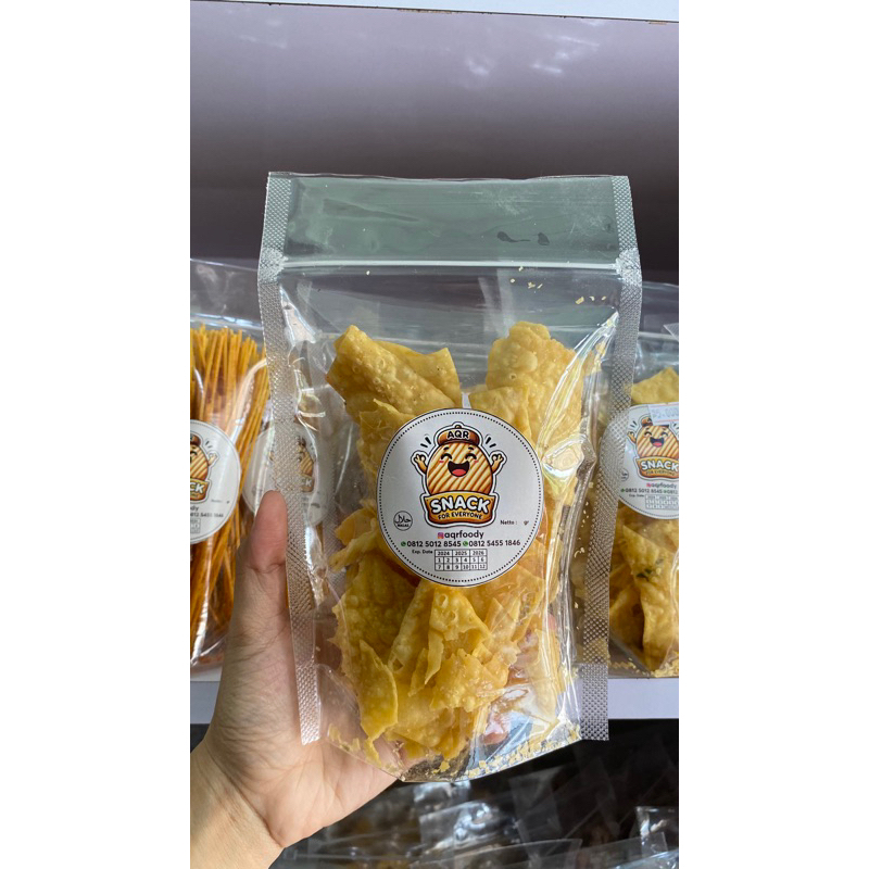 

snack keripik bawang gurih aqrfoody