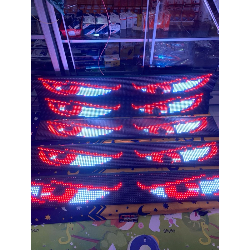 RUNNING TEXT P5 MATA MODEL SLIM LENGKUNG UNTUK PICKUP, TRUCK DAN BIG BUS