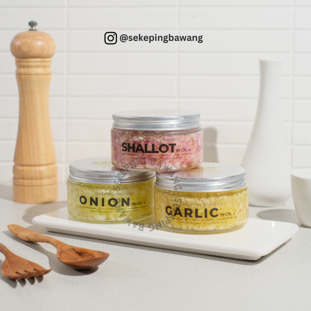 

XMASTER SHALLOT IN OIL - BAWANG MERAH CINCANG / IRIS DALAM MINYAK MERK SEKEPING BAWANG