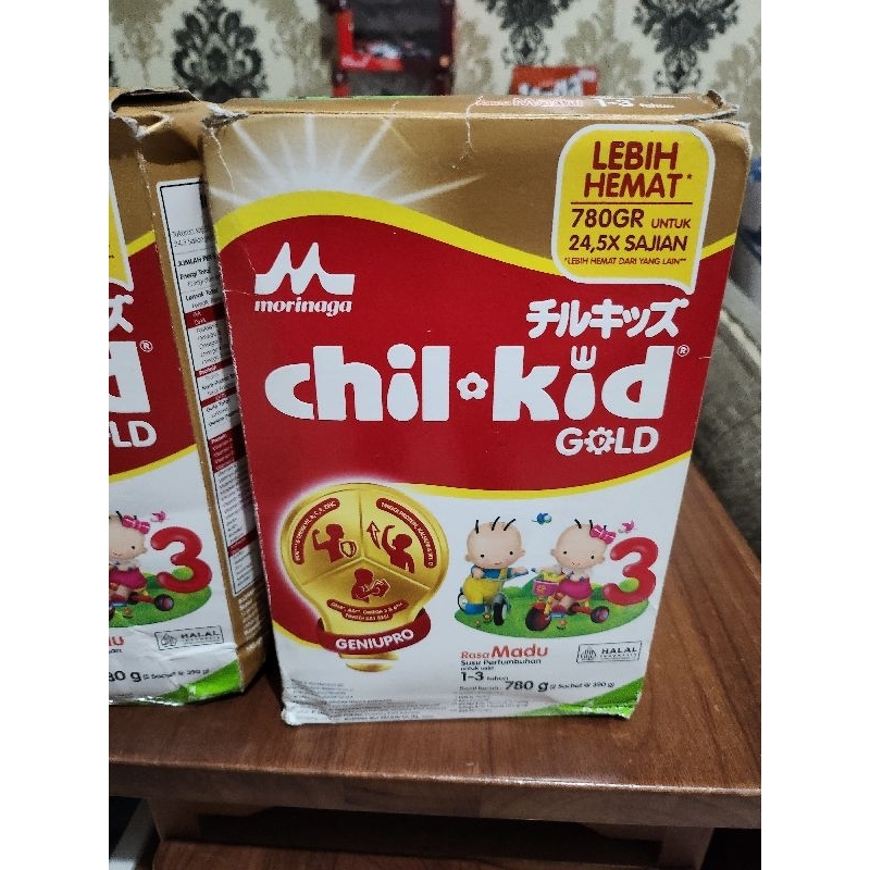 

chilkid gold 3 780g madu exp september 2025