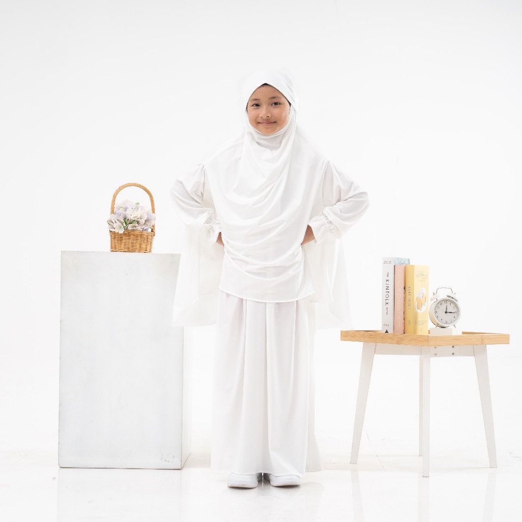 Gamis Anak Perempuan Umur 1-11 Tahun Full Sett Dengan Cadar French Khimar New Fatimah Sett by Luthfi