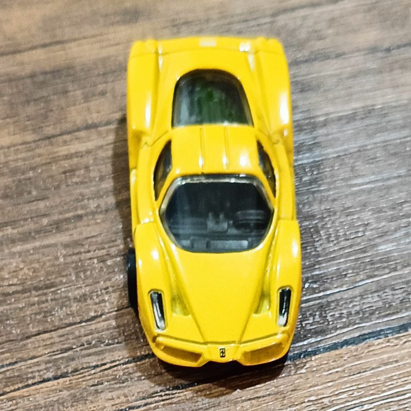 Hot Wheels Enzo Ferrari Kuning Loose