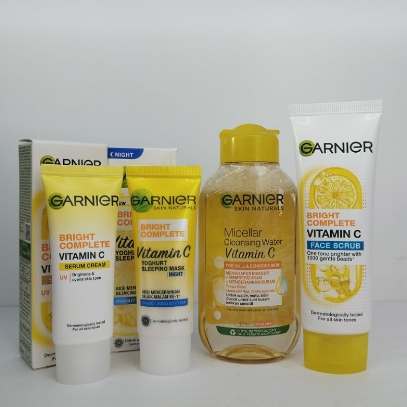 Paket Garnier Bright Complete 4in1 Face Scrub 50gr