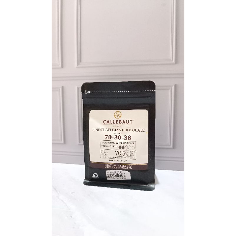 

[ 100 GRAM ] Callebaut Finest Belgian Dark Extra Bitter 70-30-38 100 Gram