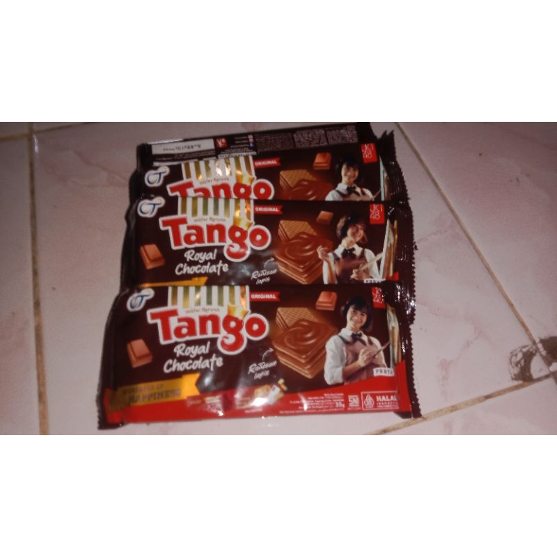 

Tango wafer Renyah Royal chocopate isi 35 gram isi 10