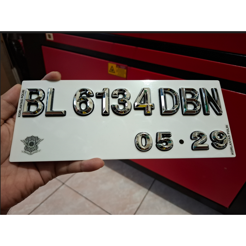 Plat Nomor Timbul Putih Chrome Motor