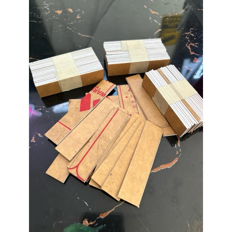

Bahan Akrilik Bagde Nama / Name Tag