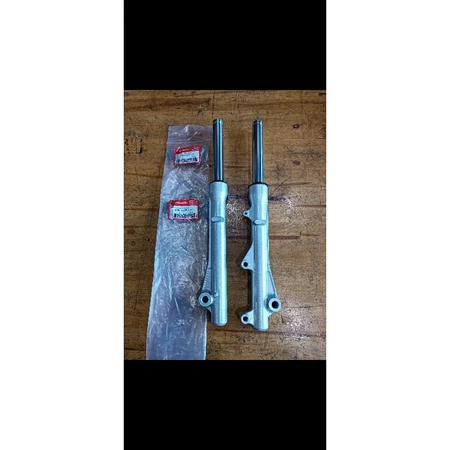AS SHOCK DPN + TABUNG KVB KZL KVY VARIO SET KIRI KANAN 51500-KVB-901 51400-KVB-901 HONDA