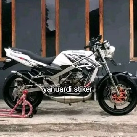 STRIPING LIST STIKER NINJA SS TAHUN 2013 PUTIH NINJA SS 2013 PUTIH READY STOK