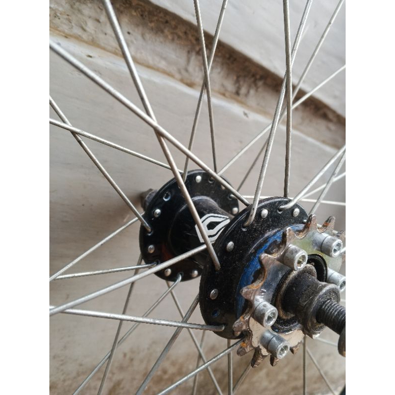 Hub belakang sixbolt cog 15t second