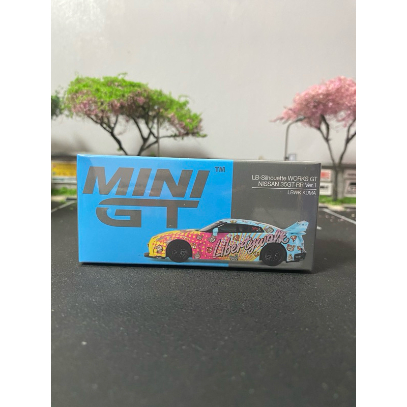 Mini gt R35 LBWK Kuma