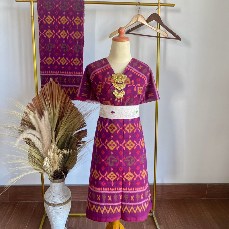 KAIN TENUN ENDEK KHAS BALI MOTIF PALEMBANG WARNA UNGU DIMENSI GRINGSING