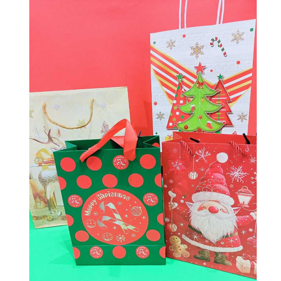 

Paper Bag Natal / Hampers Natal Tas Paper Bag Natal / Tas Kertas Natal / Paper Bag Christmas Craft Paper / Goodie Bag