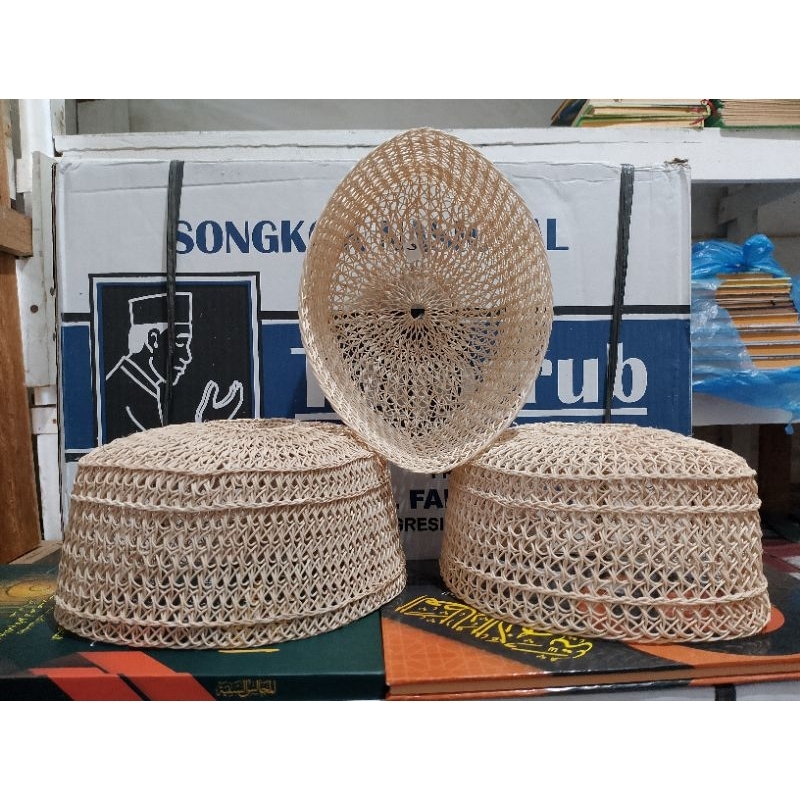 Peci Rotan Khas Peci Habib Bahar