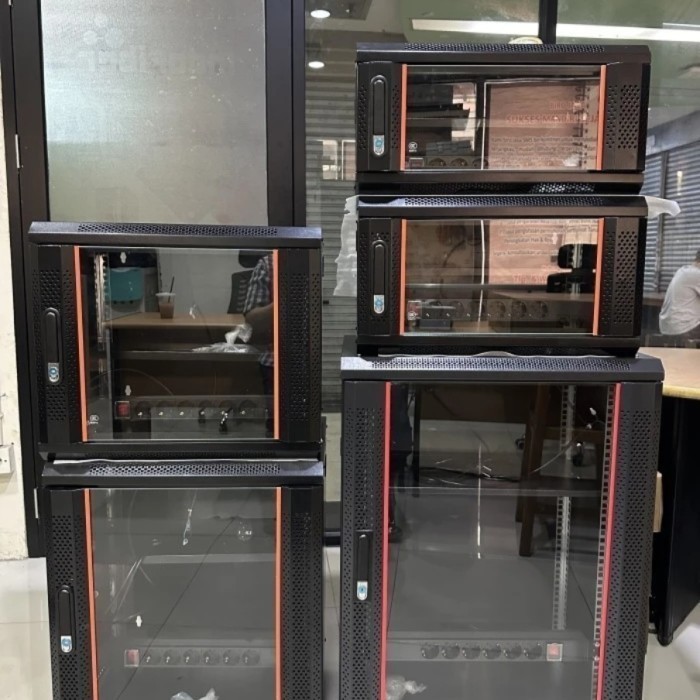 Wallmount Rackmount 15U Rack Server 15U