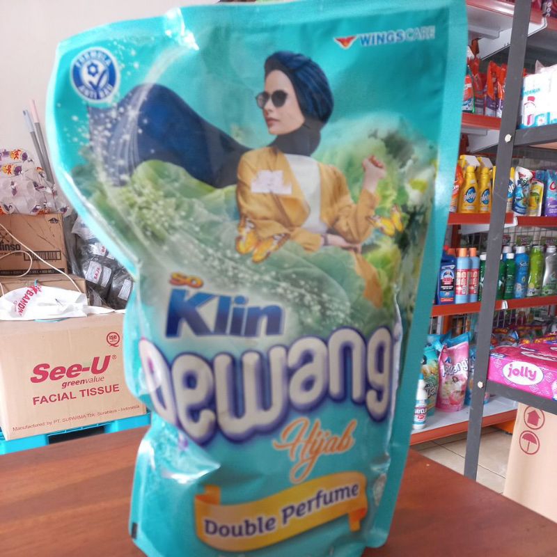 Soklin pewangi hijab double perfume 1800ml