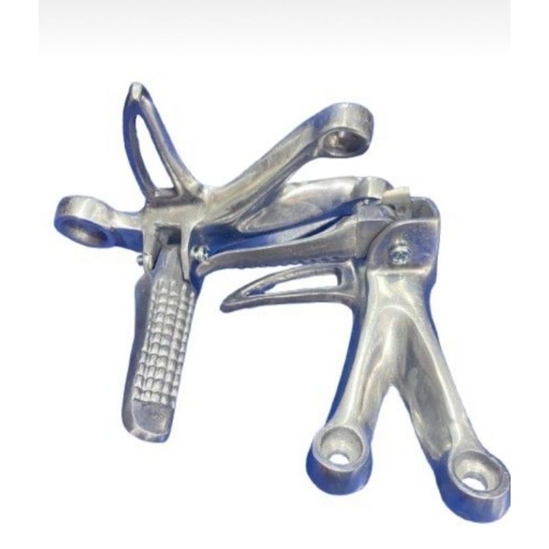 FOOTSTEP BELAKANG/STEP BELAKANG MOTOR FU