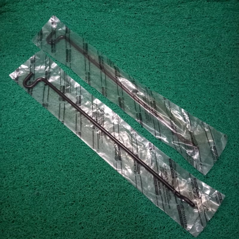 Tiang penyangga cap kap mesin Avanza Xenia