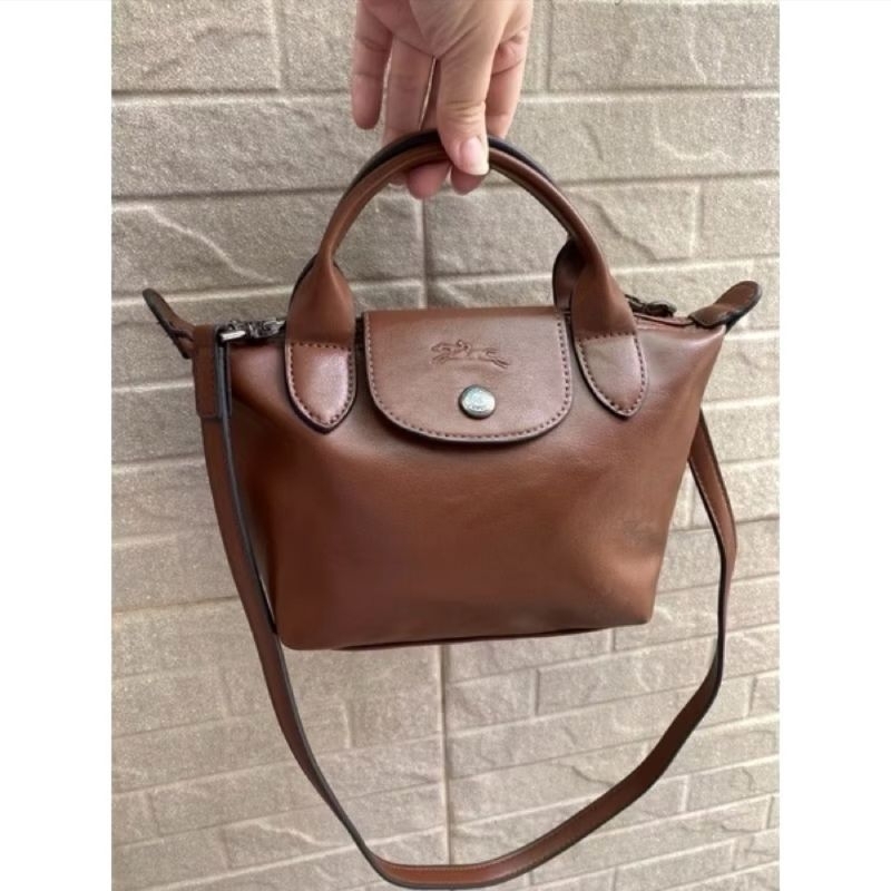 Lc Cuir XS warna Coffee