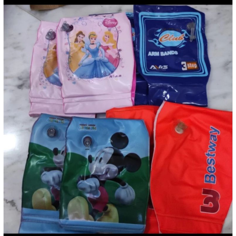 ban renang tangan disney bestway pelampung pelampong