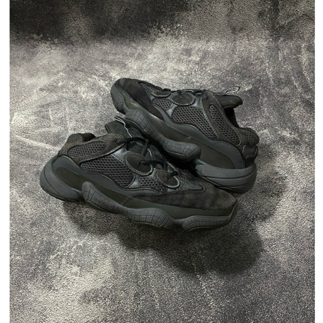 SEPATU SECOND AD1D4S Y3ZZY 500 UTILITY BLACK SIZE 42(27cm)