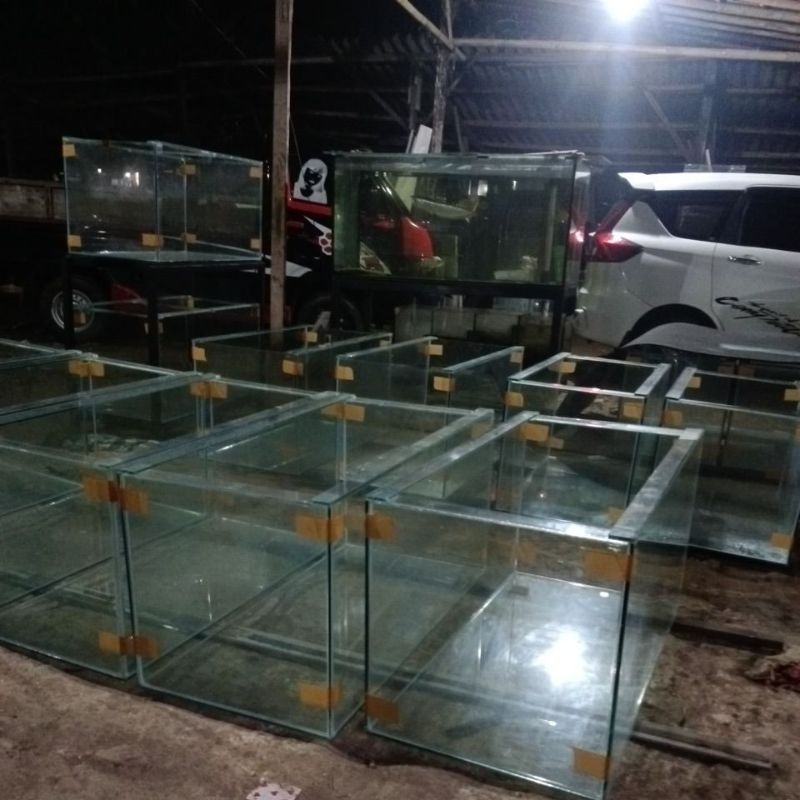 aquarium  tabal kaca 8 mili 100x50x50