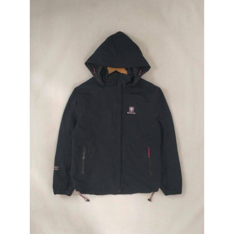 jaket outdoor blackyak hitam second