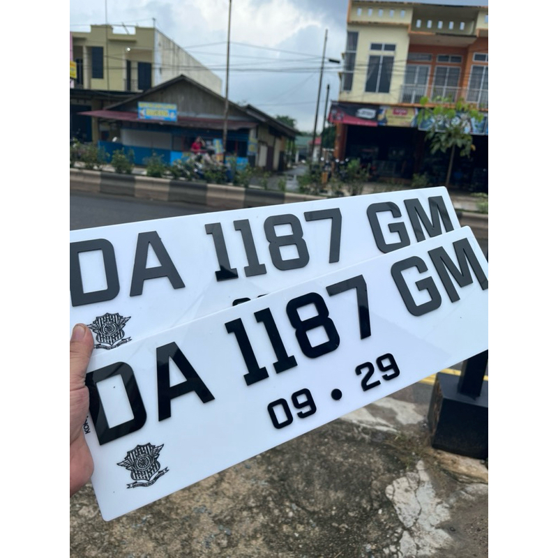 Variasi Plat Nomor Mobil 3D Timbul Bahan  Akrilik