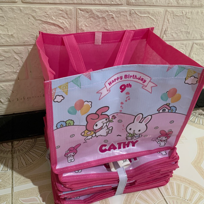 

TAS ULTAH/ TAS AQIQAH/ TAS KHITAN CUSTOM UKURAN