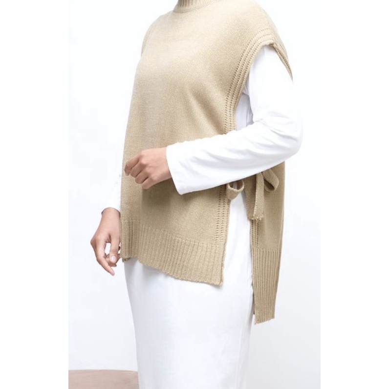 Vest Rompi Rajut Tali Outer