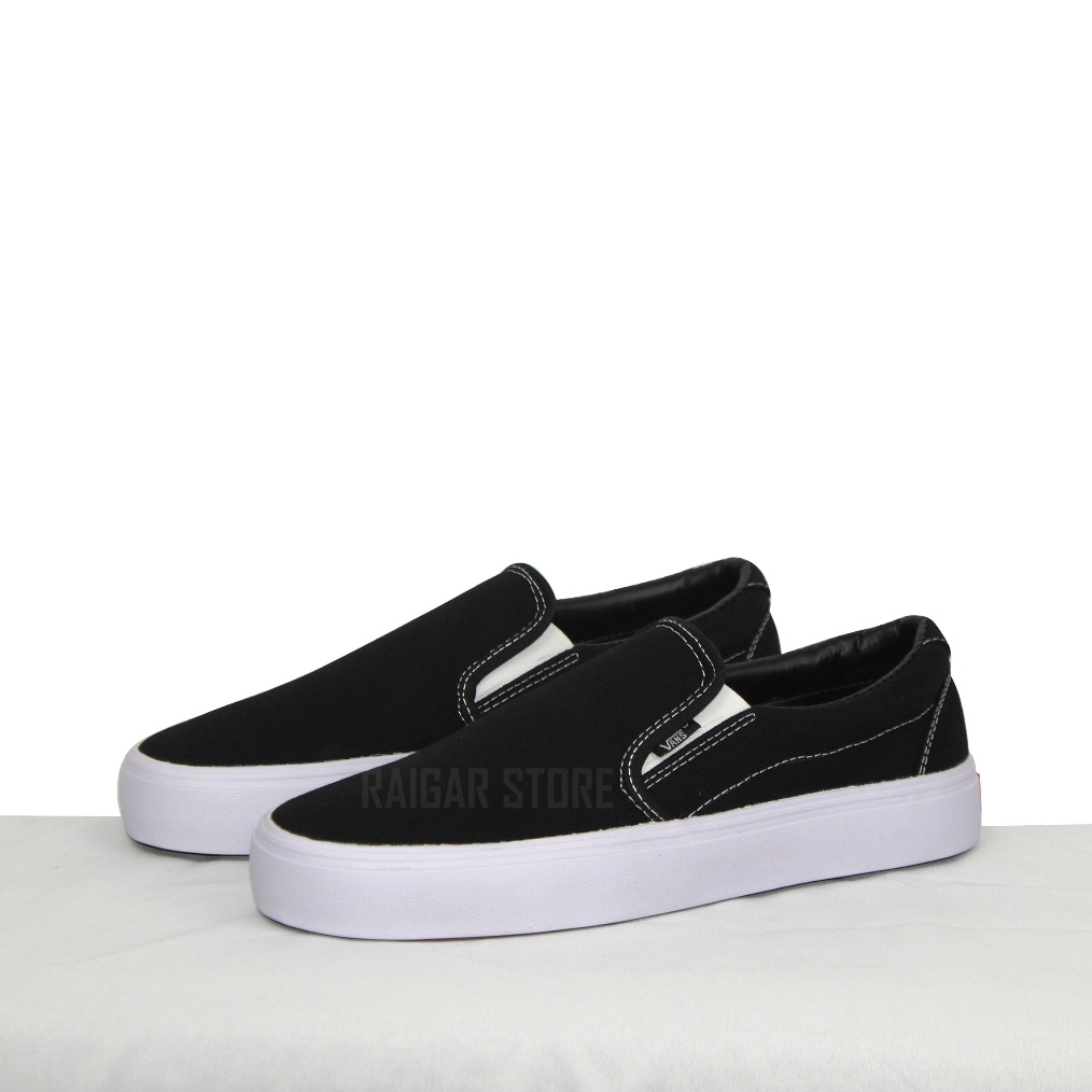 Sepatu vans slip on tanpa tali pria casual wanita canvas foxing karet putih simpel termurah