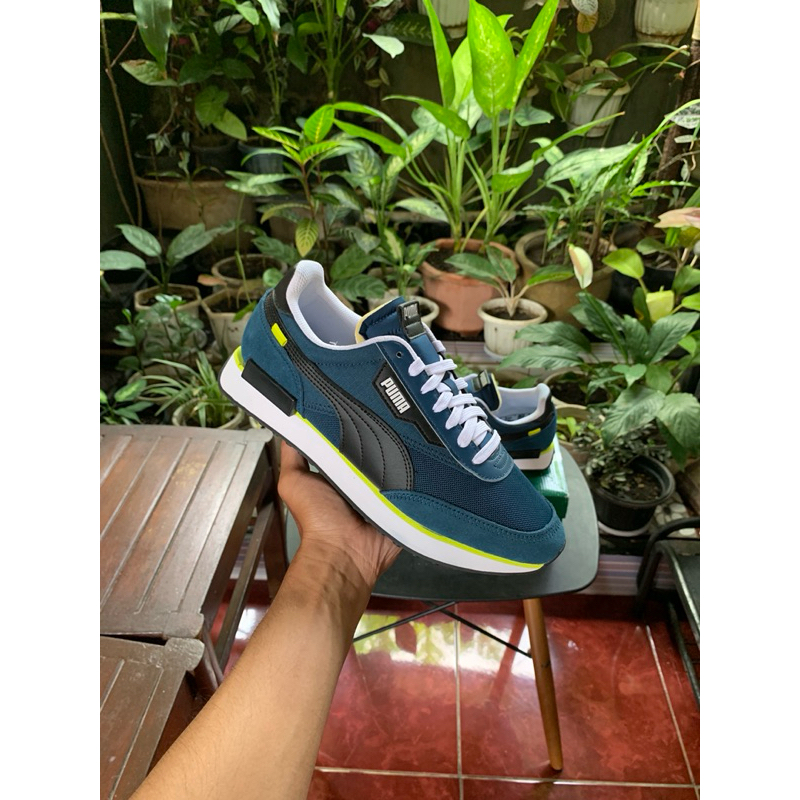 sepatu sneakers puma future rider core blue original 374038 17