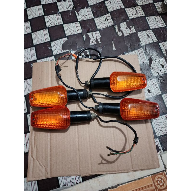 Lampu sein sen honda Cb400 Cb 400 SF original copotan moge lampu riting rithing depan belakang