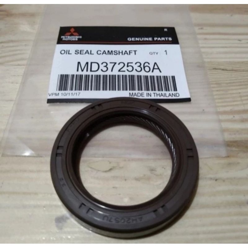 OIL SEAL NOKEN AS L300 T120SS
MD372536