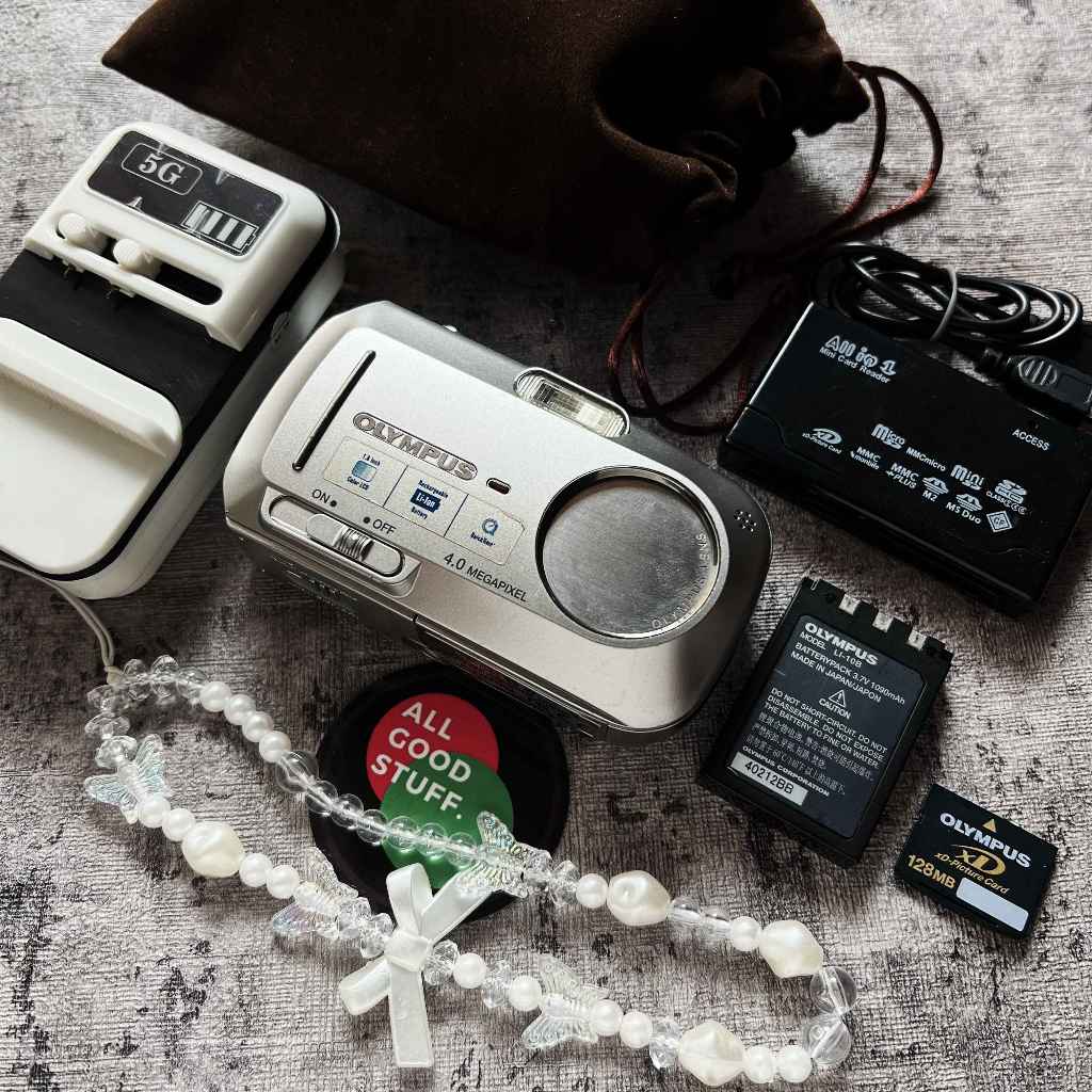 OLYMPUS CAMEDIA C470 ZOOM - KAMERA DIGITAL DIGICAM CAMDIG Y2K AESTHETIC MURAH MUDAH DIGUNAKAN PEMULA