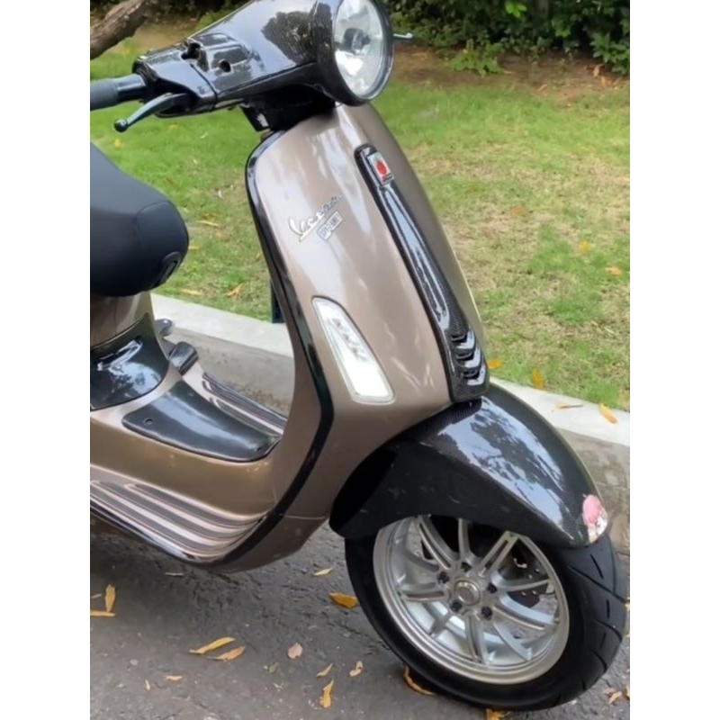 sein original custom sein vespa matic primavera sprint (bukan tukar tambah)