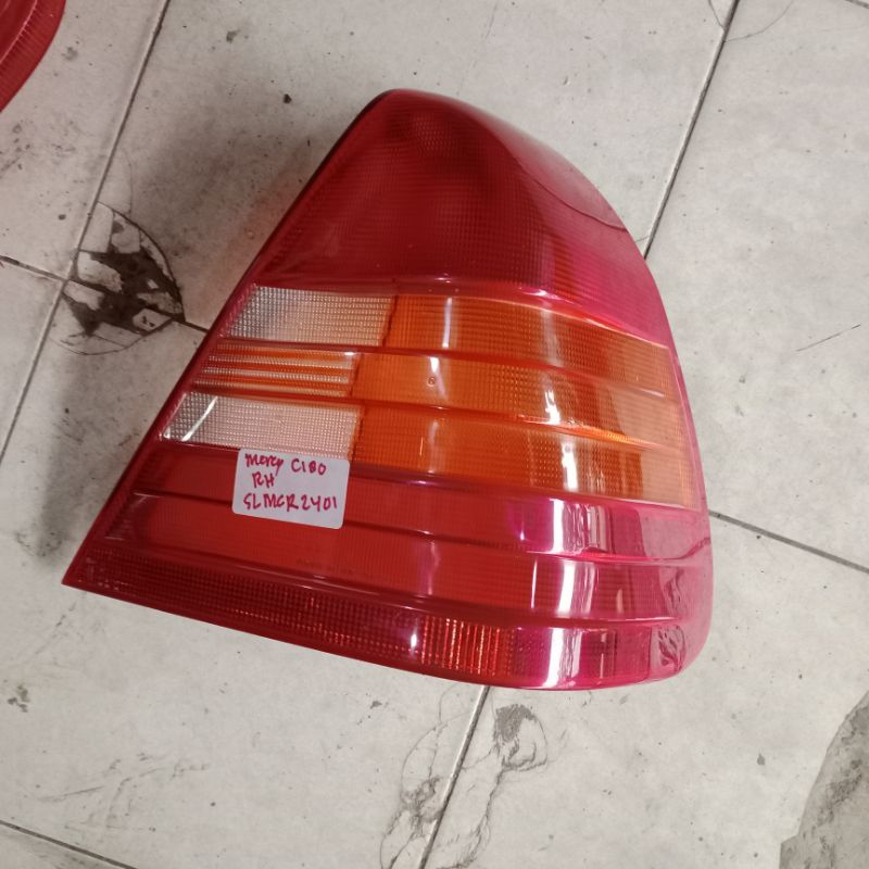 Stop lamp Mercy C 180 kanan