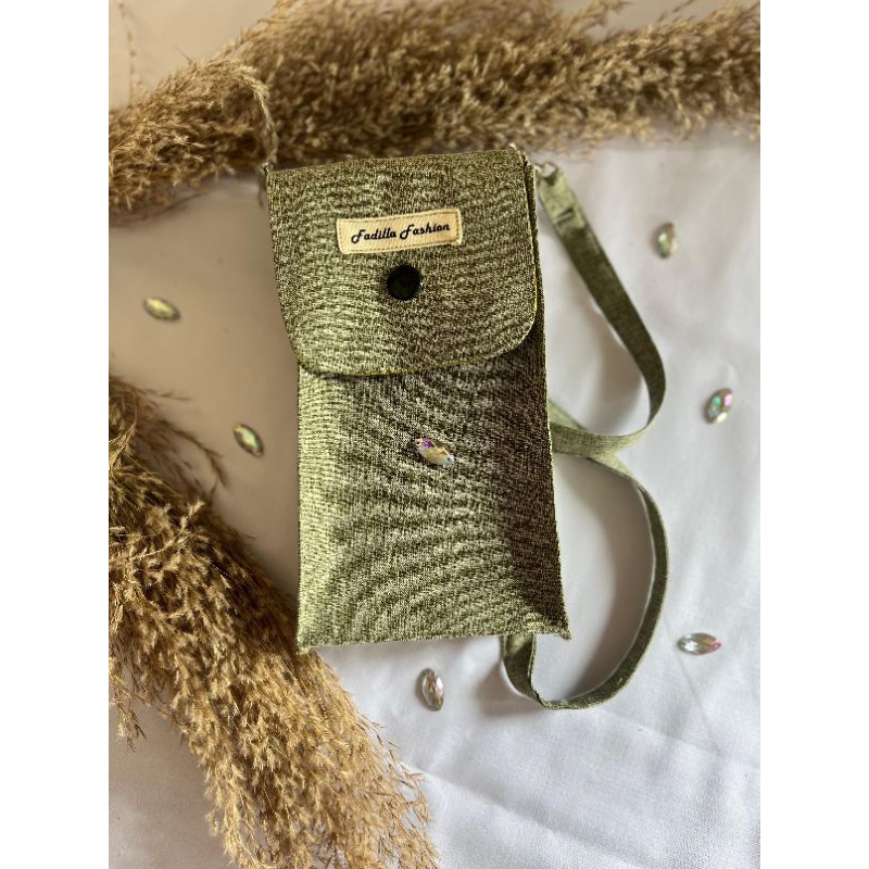 tas selempang wanita,tas kain,tas hp,tas minimalis,tas kekinian