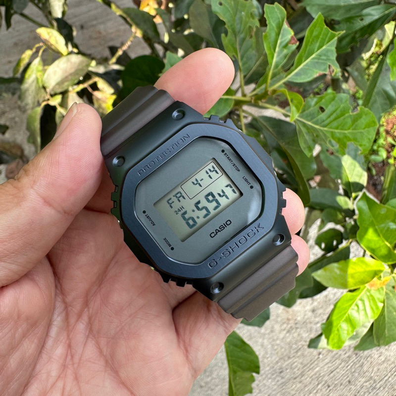 gshock gm5600 g shock gm 5600 g-shock gm-5600mf-2dr new original