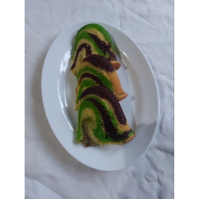 

marmer cake 3 rasa vanila coklat dan pandan