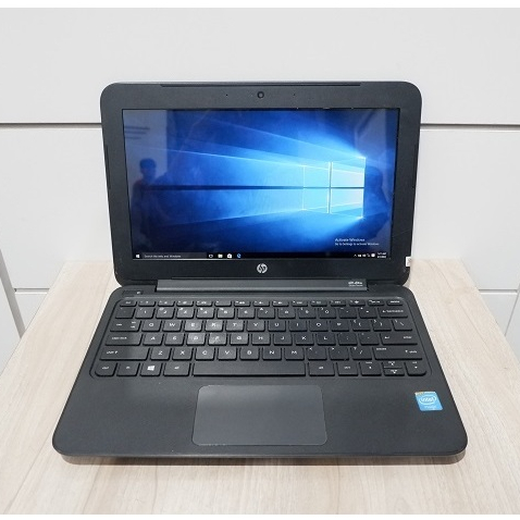 Laptop Notebook HP 11-f007TU Intel Celeron N2840 Ram 2Gb Slim SSD Windows 10 Office Kuliah Kerja