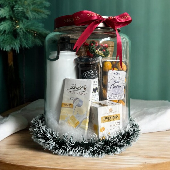 

Hampers Parcel Christmas & New Year Seasons Ready Stock ( Parcel I )