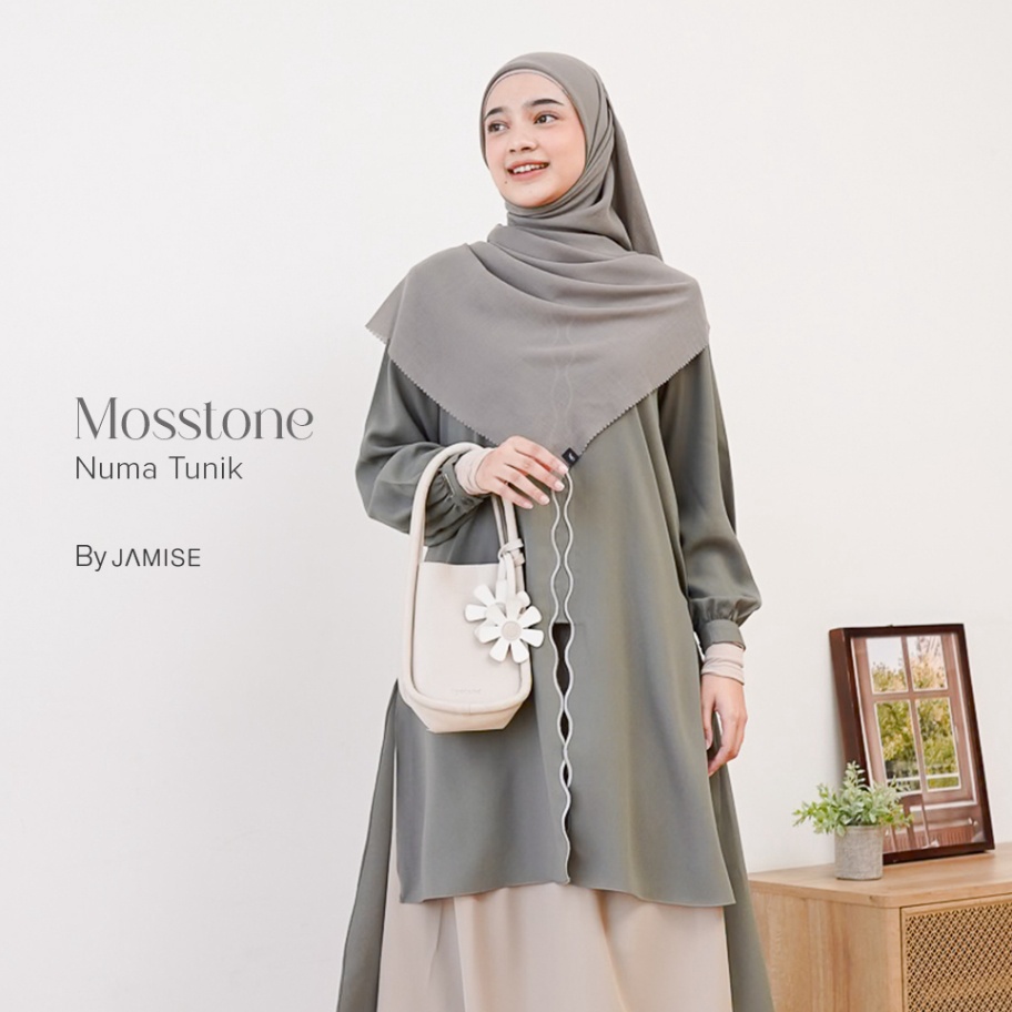 EXCLUSIVE Jamise Numa Tunik Embro