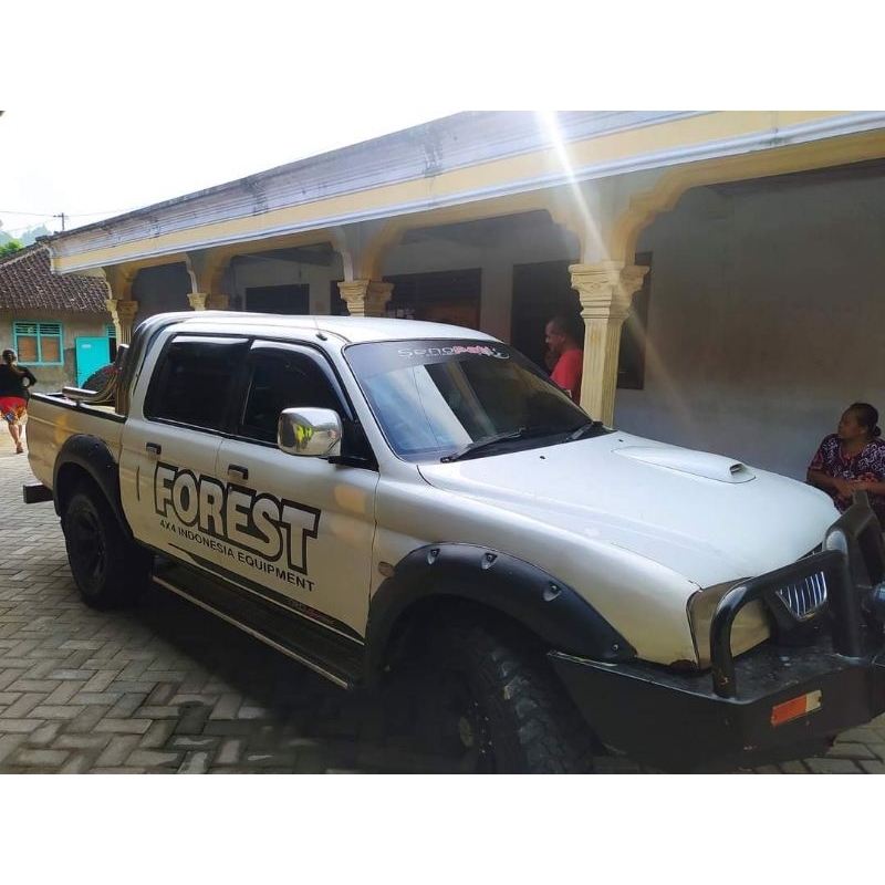 Over fender mitsubishi strada L200 Double cabin Single cabin mega cabin model baut L variasi